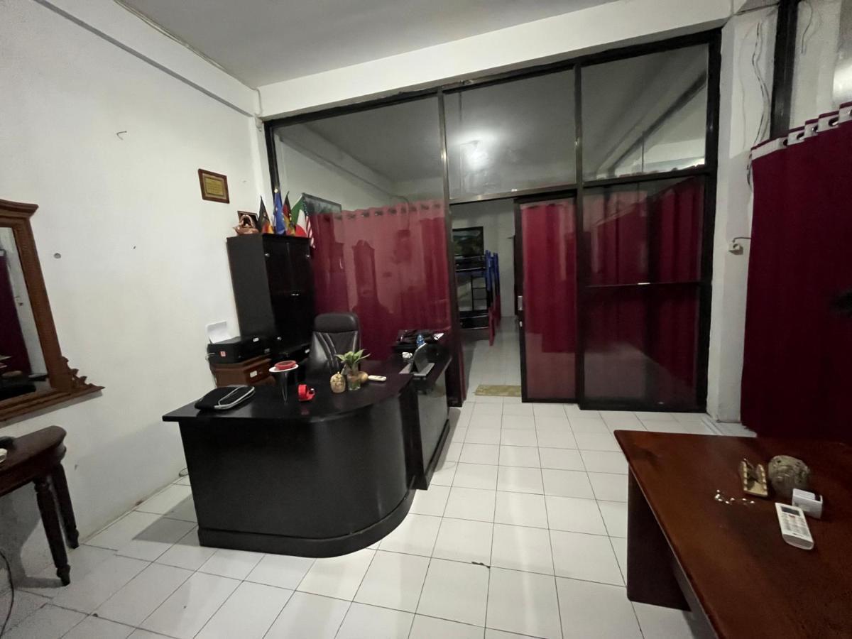 Oseania Hostel Senggigi Zewnętrze zdjęcie