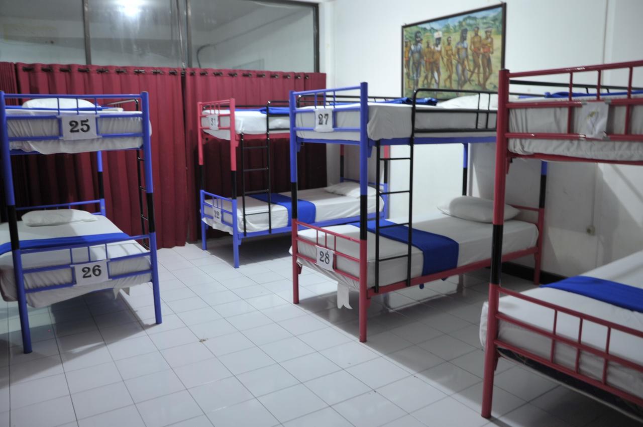 Oseania Hostel Senggigi Zewnętrze zdjęcie